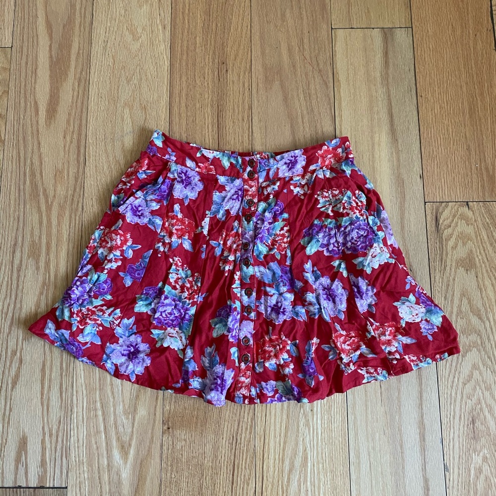 Urban outfitters floral skirt 🌷